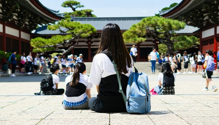 teaching english in japan compensation